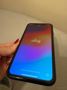 Iphone XR Black 128GB - 5