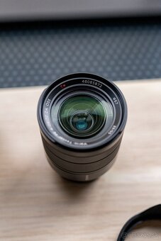 Sony 24-70 f/4 ZA OSS Vario Tessar T - 5