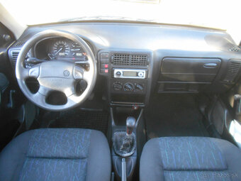 Volkswagen Polo Classic 1.6 - 5