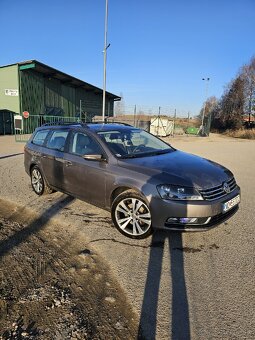 Volkswagen Passat Variant 1.6 TDI BMT Comfortline - 5