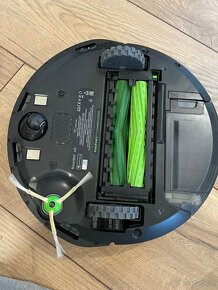 Predám roboticky vysávač irobot roomba - 5