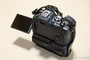 Canon R6 Mark II vrátane BG gripu a SmallRig klietky - 5