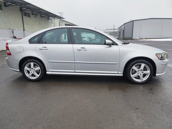 Volvo S40 2.0D - 5