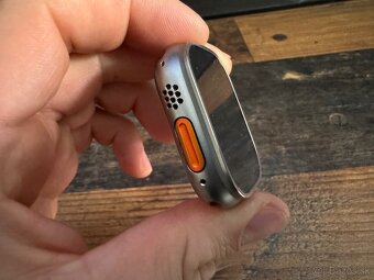 APPLE Watch Ultra 49 mm - 5