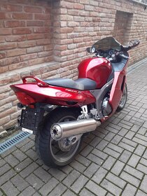 Motocykel Honda CBR 1100 XX - 5