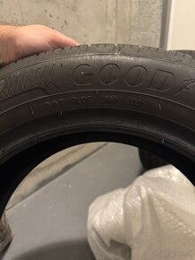 Letné  pneumatíky Goodyear Efficient Grip 205/55/R16 - 5