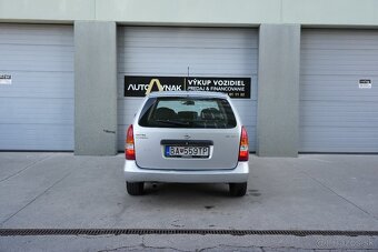 Opel Astra Caravan 2008 - 5