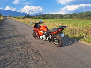 Suzuki gsx650f - 5