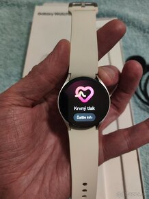 Samsung Galaxy Watch 6 40mm LTE - 5