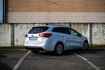 Kia Cee´d SW 1.6 GDi Team Slovakia Edition - 5