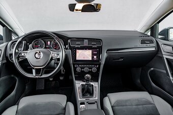 Volkswagen Golf Variant 2.0TDI 110kW M6 Highline EU6 05/2017 - 5