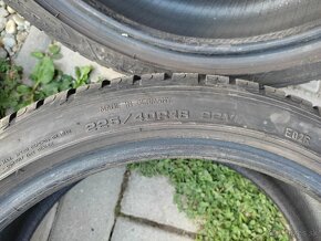 Zimné pneu Goodyear (run flat) 225/40 R18 - 5