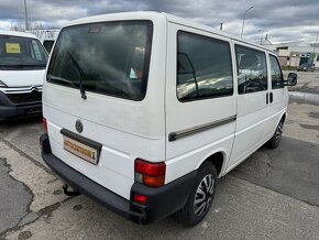 Volkswagen Transporter, 2,5 TDI 75kw 6 míst - 5