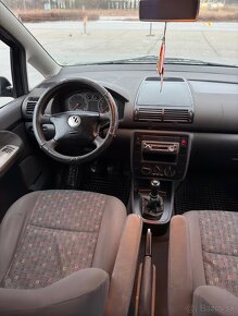 Volkswagen Sharan 2.0 - 5