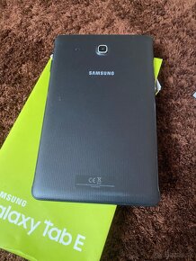 Galaxy Tab E - 5