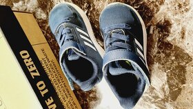 Predám Adidas tenisky topánky veľkosť 20 - 5