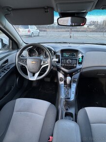 Chevrolet Cruze 2.0 - 5