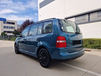 Volkswagen Touran 2.0 TDI DSG - 5