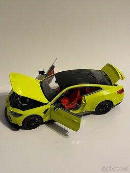 BMW M4 model 1:24 - 5