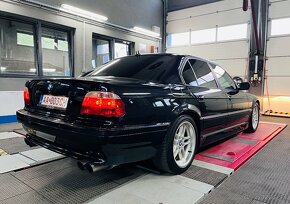 BMW Rad 7 740 i E38, Originál fabrický M-Paket - 5