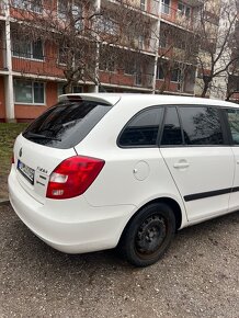 ŠKODA FABIA COMBI 1.6TDi 2011 - 5