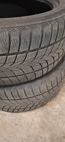 225/45R17 - 5