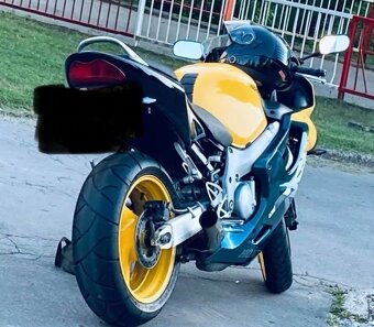 Honda CBR 600 F - 5