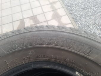 215/70 R15C - 5