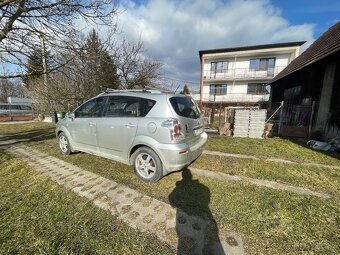 Toyota Corolla Verso 1.8 VVTi, NEPOJAZDNÉ - 5