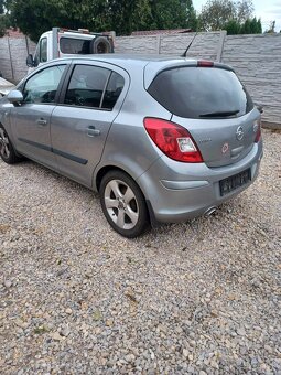 Rozpredám Opel Corsa D 1.2 63kw A12XER 2012 - 5