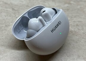 Huawei FreeBuds 6i - 5