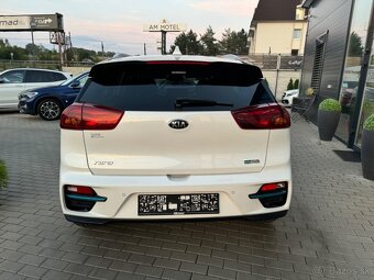 Kia Niro EV 64 kWh Platinum - 5