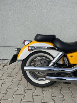 Honda Shadow VT 1100 C2 - 5