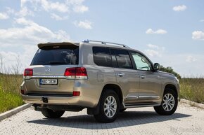 Toyota Land Cruiser 200 GXR - 5