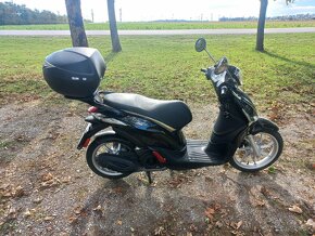 Predam skuter piaggio liberty 125 abs - 5