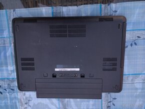 Dell Latitude E5440 v Super stave - 5