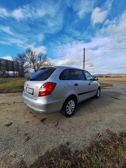 Škoda fabia 2  1.4 16v 2008 - 5