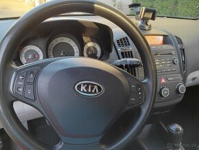 Kia Ceed 1,4 - 5