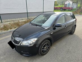 Kia Ceed 1.4benzin 2010 98xxxkm nova stk,slovenské auto - 5