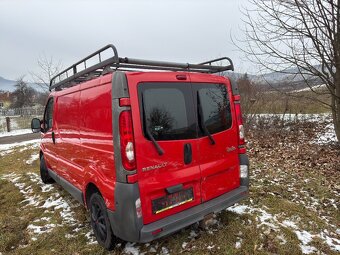 Predám Renault trafic 2.0 dci 84kw 2010 240 000km - 5