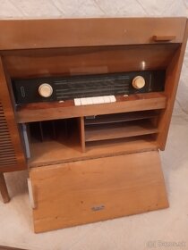 Retro gramo rádio Tesla Humoreska 1122A - 5