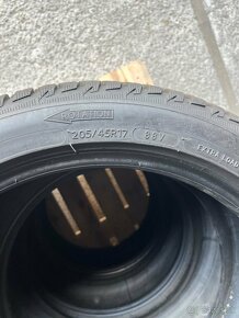 Predám sadu 4ks zimných pneu Michelin Alpin 5 205/55 R17 88V - 5