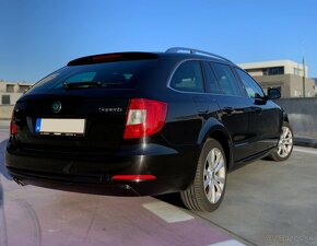 Škoda Superb Combi 2.0 TDI CR 140k Ambition - 5