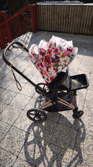 Cybex priam rose gold Spring blossom light s taskou a doplnk - 5