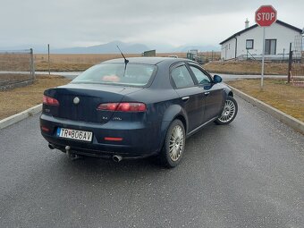 Alfa Romeo 2,4 JTDm, 147kW - 5