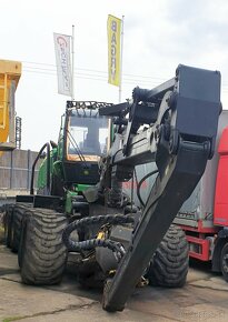 (2014) JohnDeere 1270E 8W harvestor 24t otočná kabina - 5