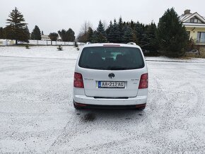 Volkswagen Touran 2.0 TDi - 5