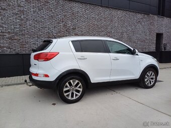 Kia Sportage 1,7 - 5