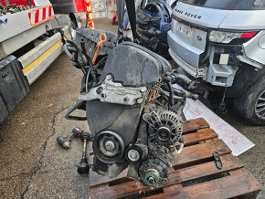 VW Caddy motor+diely - 5