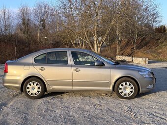 SKODA OCTAVIA II 2 FACELIFT 1.6TDI 77KW sedan - 5